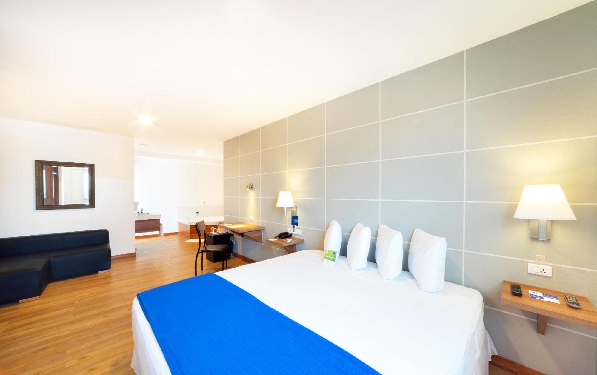 Lp Equipetrol Hotel Santa Cruz de La Sierra Exterior photo